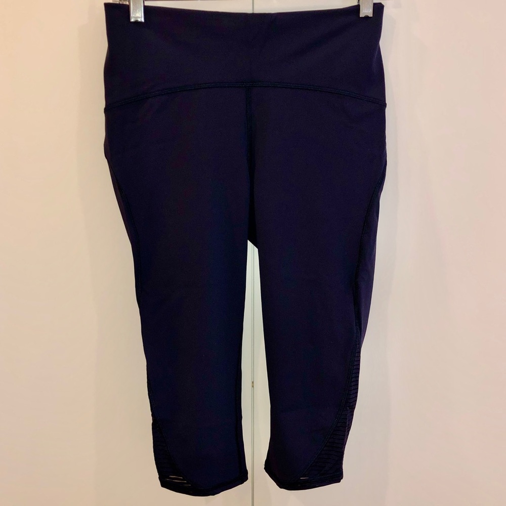 Lululemon 17” Crops with Mesh Detail